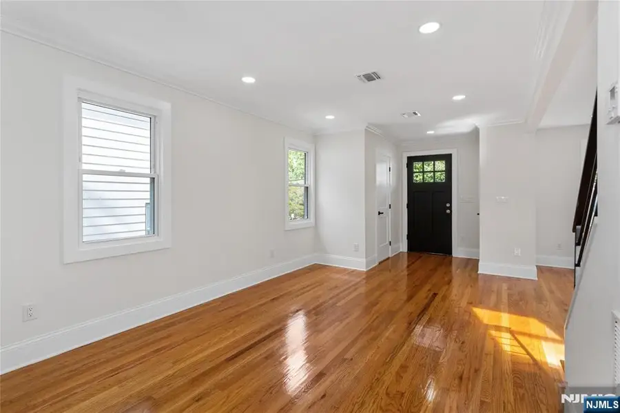 420 Innes Road, Wood Ridge, NJ 07075 - #3