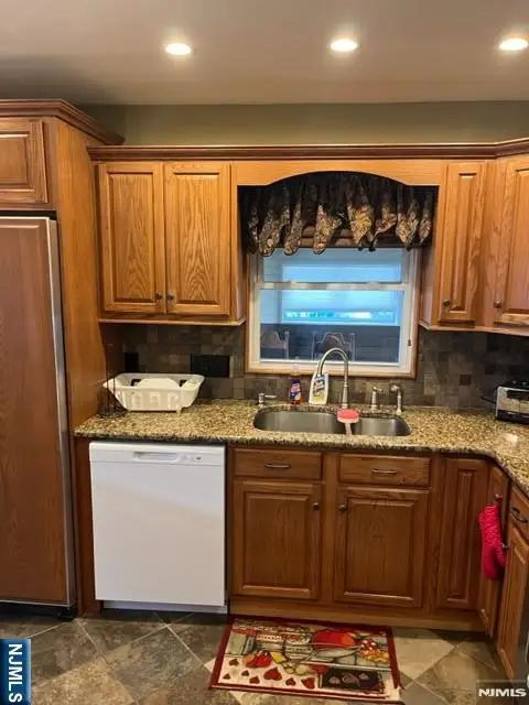 36 River Road, Oakland, NJ 07436 - #3