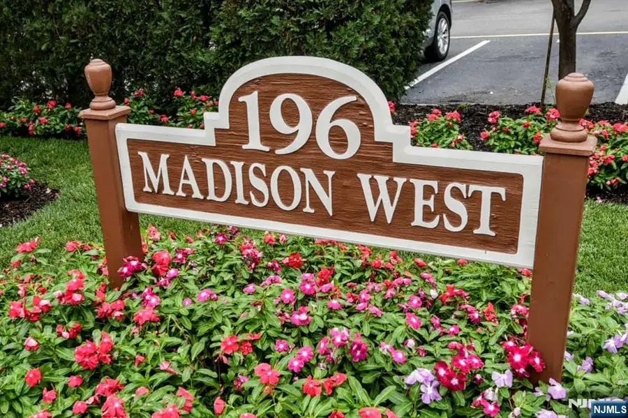 196 W Madison Avenue 7B, Dumont, NJ 07628 - #2