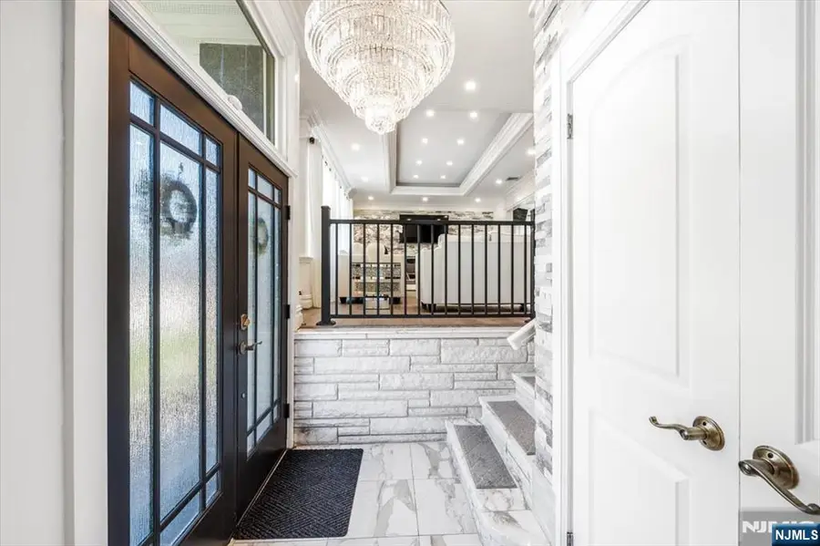535 Willow Avenue, Lyndhurst, NJ 07071 - #2