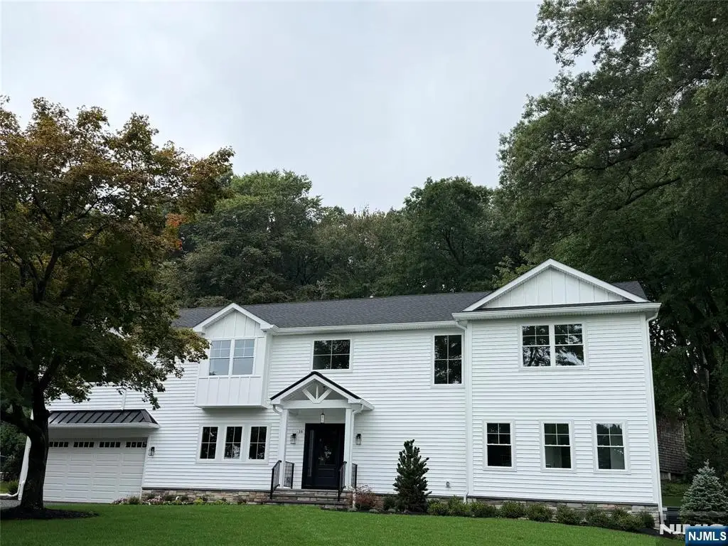 16 Butternut Avenue, Midland Park, NJ 07432 - #1