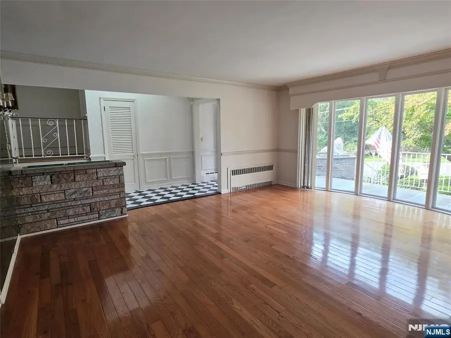 225 Somerset Road, Norwood, NJ 07648 - #3