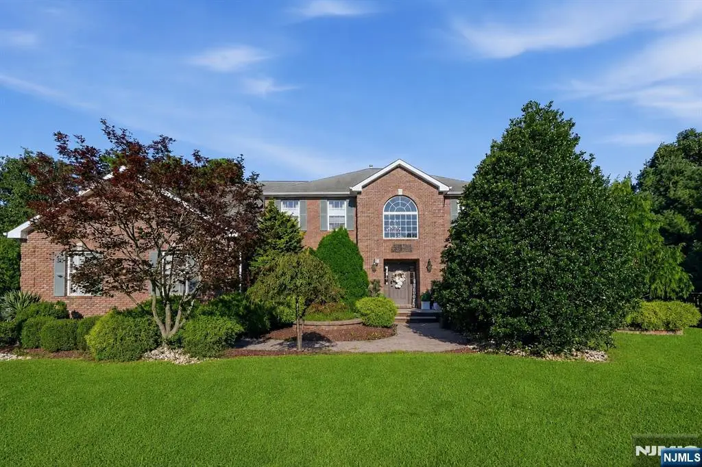 2 Butternut Lane, Monroe, NJ 08831 - #1