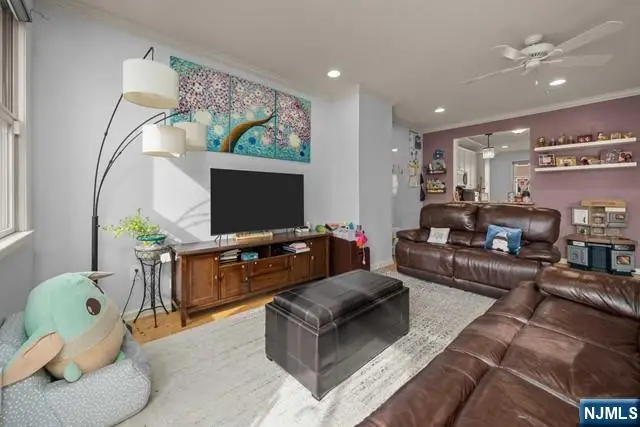 397 Kingston Court, West New York, NJ 07093 - #2