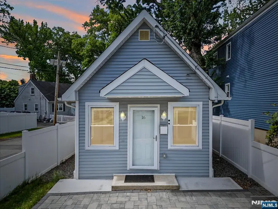 16 W Grove Street, Bogota, NJ 07603 - #2
