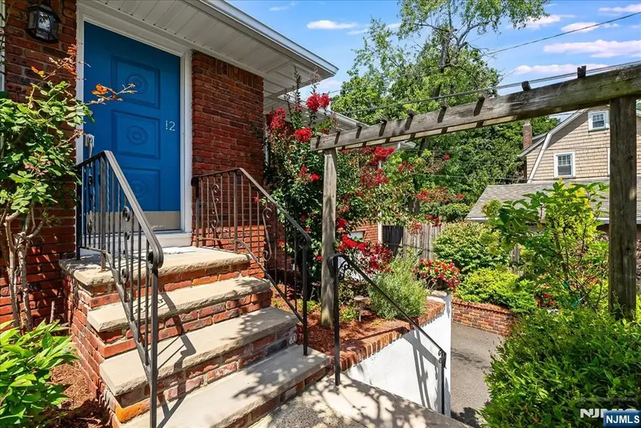 12 Francis Place, Montclair, NJ 07042 - #3