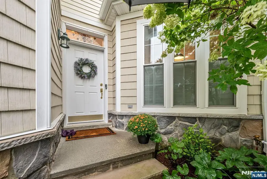4 Kingsley Evans Circle, Oakland, NJ 07436 - #2