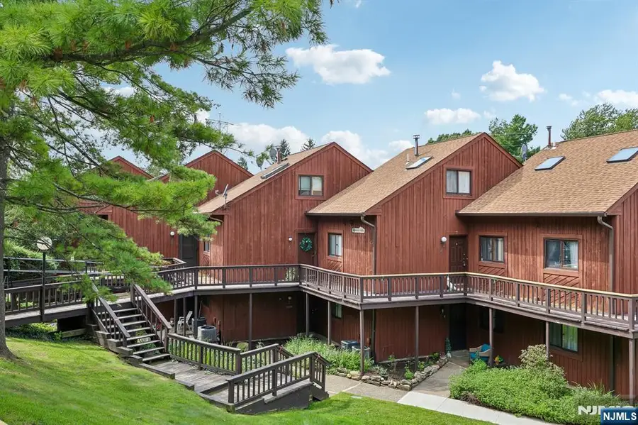 1 Beaver Creek 4, Vernon, NJ 07462 - #2