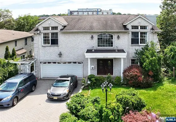 2186 Jones Road, Fort Lee, NJ 07024