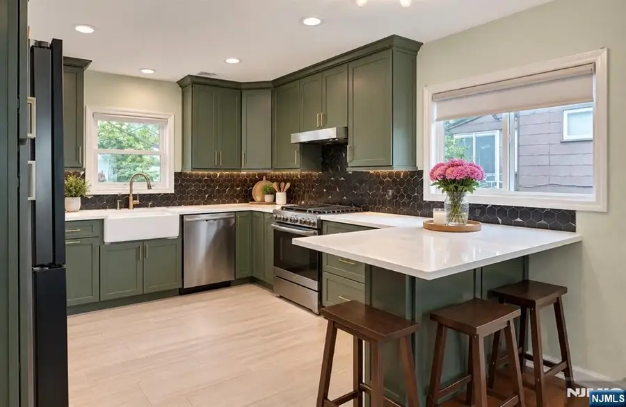 35 Sunrise Terrace, Cedar Grove, NJ 07009 - #2