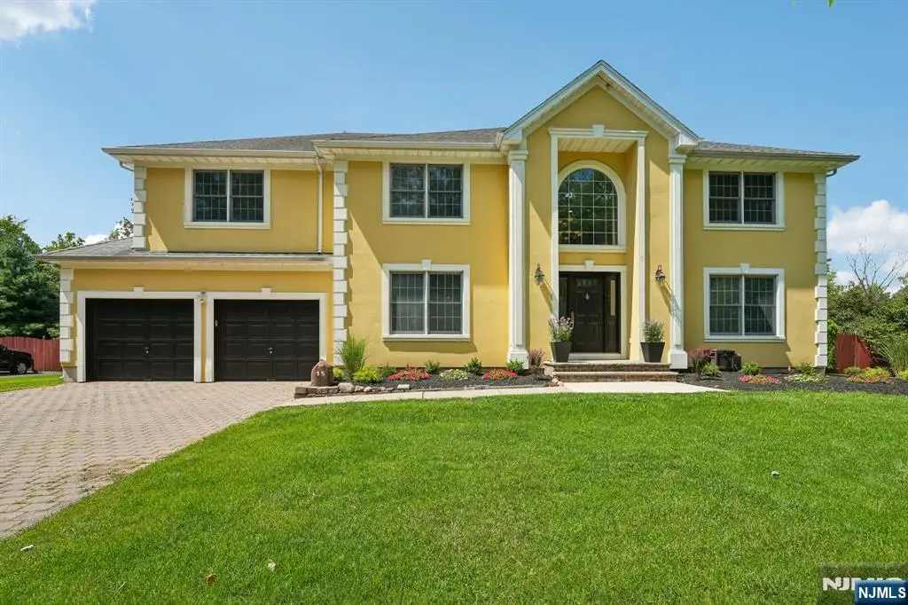15 Bethany Circle, Closter, NJ 07624 - #1