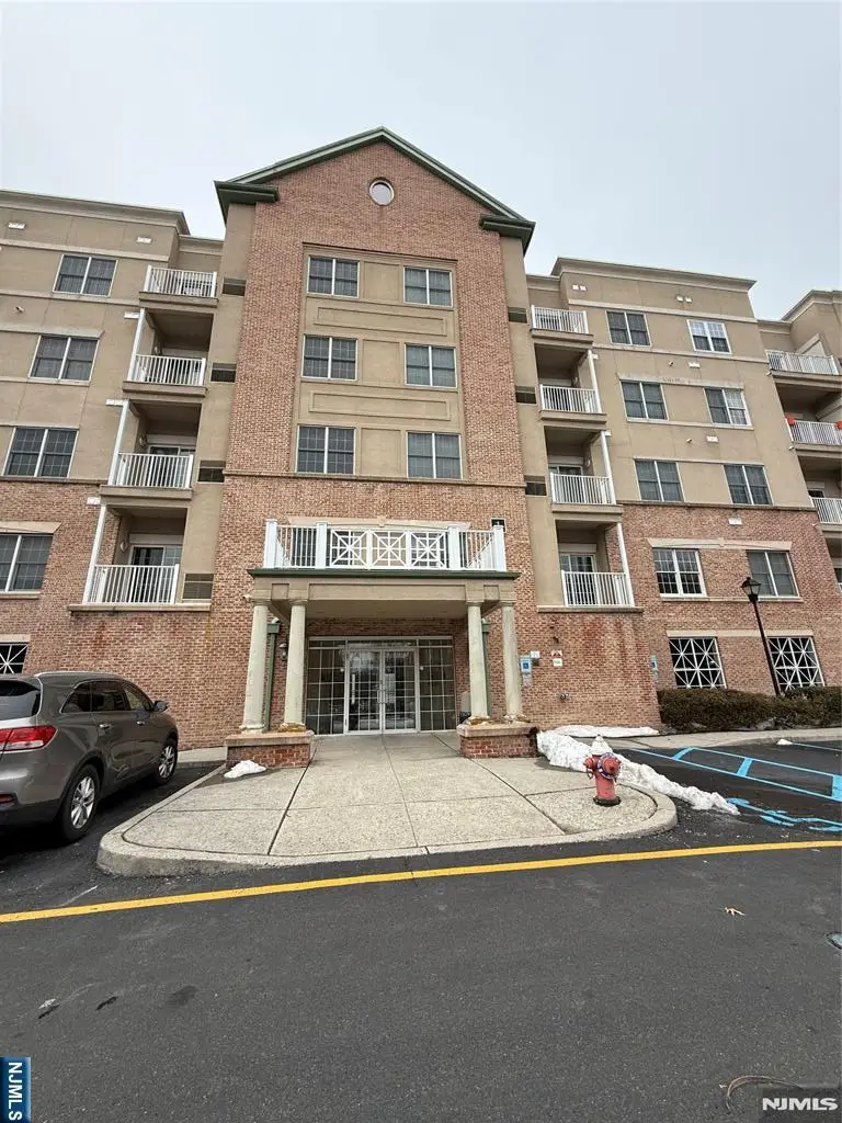 1203 Windsor Park Court 203, Englewood, NJ 07631 - #1