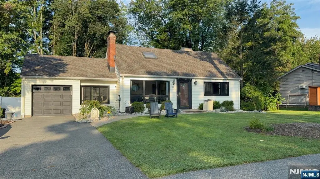 34 Northwood Drive, West Milford, NJ 07480 - #1