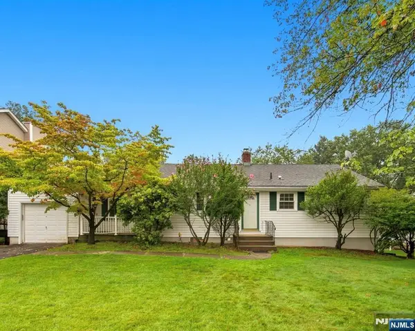 427 West Avenue, Northvale, NJ 07647