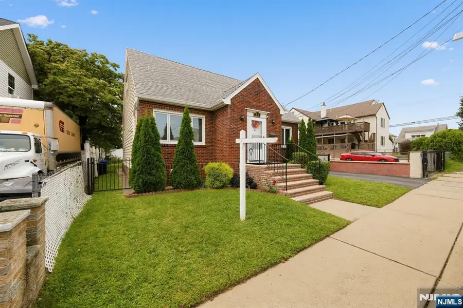 258 22nd Street, Paterson, NJ 07514 - #3