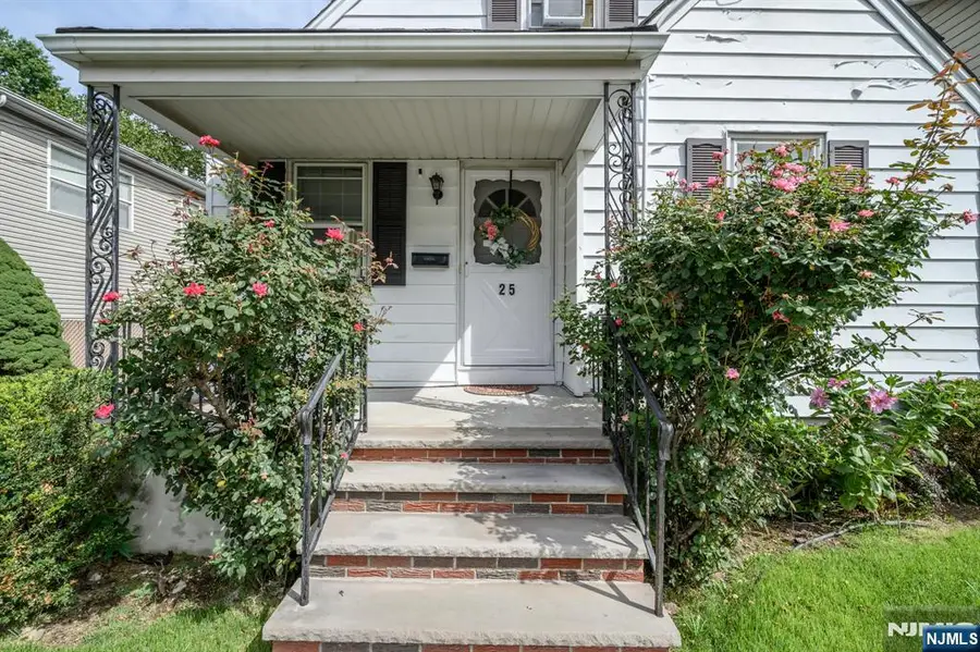 25 Broad Terrace, Bloomfield, NJ 07003 - #2