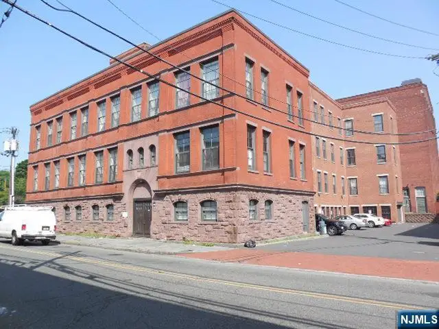 18 Market Street 301, Paterson, NJ 07501 - #2