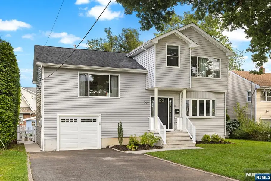 709 Lincoln Avenue, Glen Rock, NJ 07452 - #2