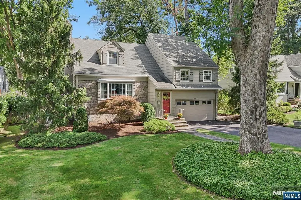 401 Hamilton Road, Ridgewood, NJ 07450 - #1