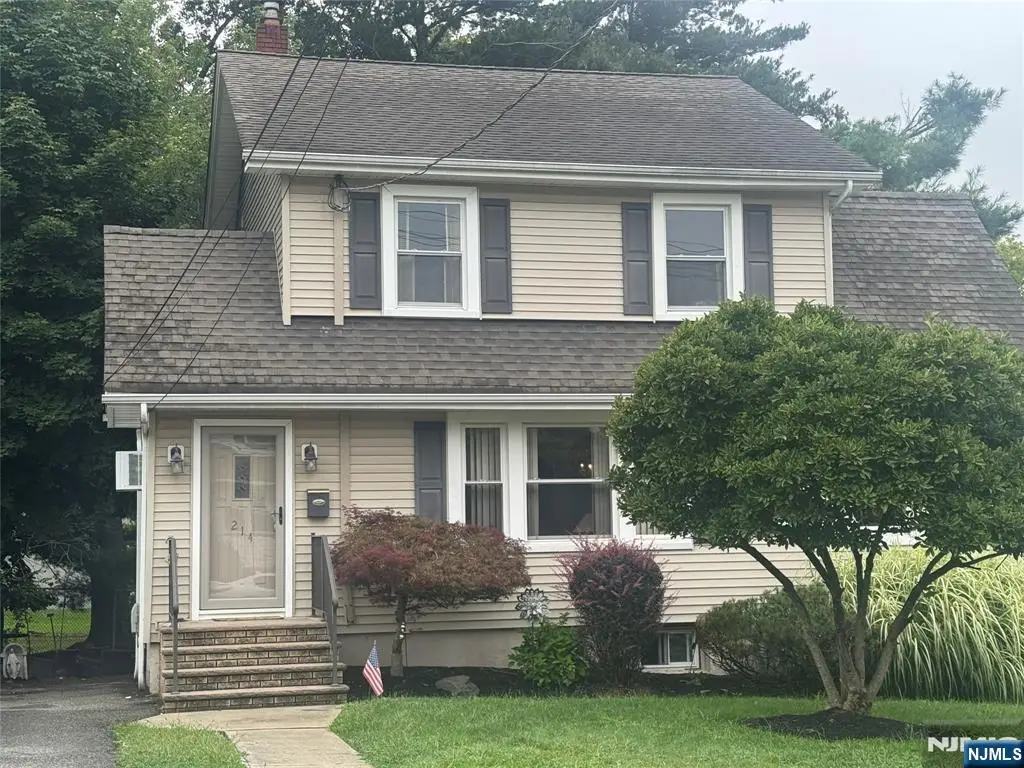 214 Boyle Avenue, Totowa, NJ 07512 - #1