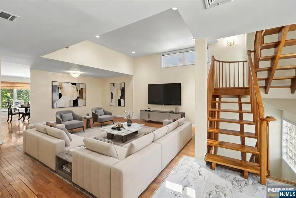 376 Kenwood 9, Englewood, NJ 07631 - #1