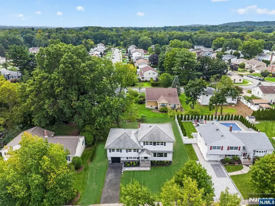 15 Haussler Terrace, Clifton, NJ 07013 - #3