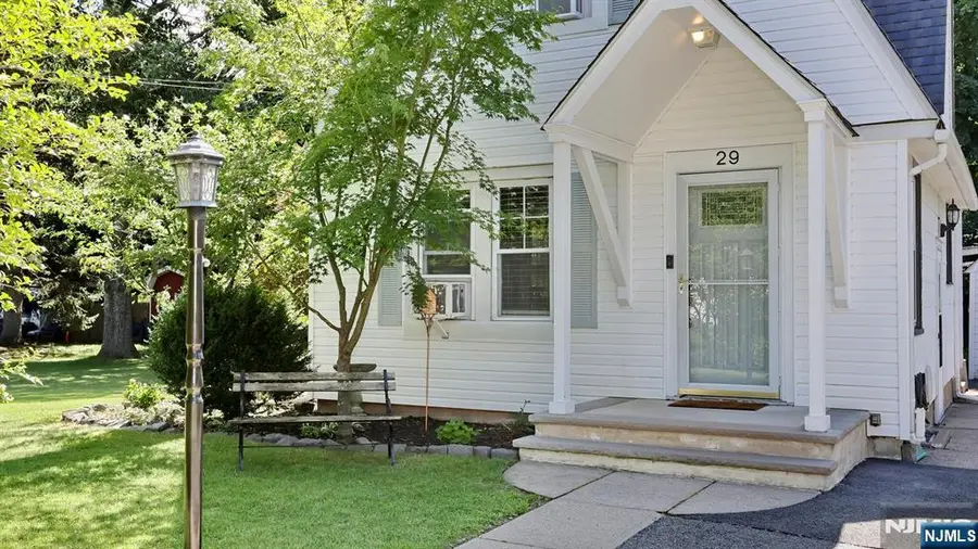29 Silver Birch Avenue, Oakland, NJ 07436 - #2
