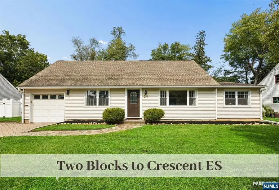 29 Lockwood Drive, Waldwick, NJ 07463 - #3