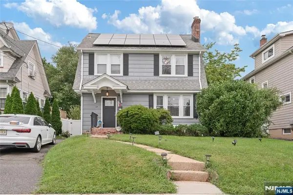 154 Sandford Avenue, North Plainfield, NJ 07060