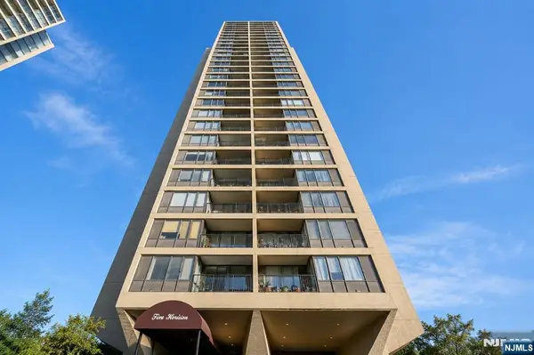 5 Horizon Road 2909, Fort Lee, NJ 07024