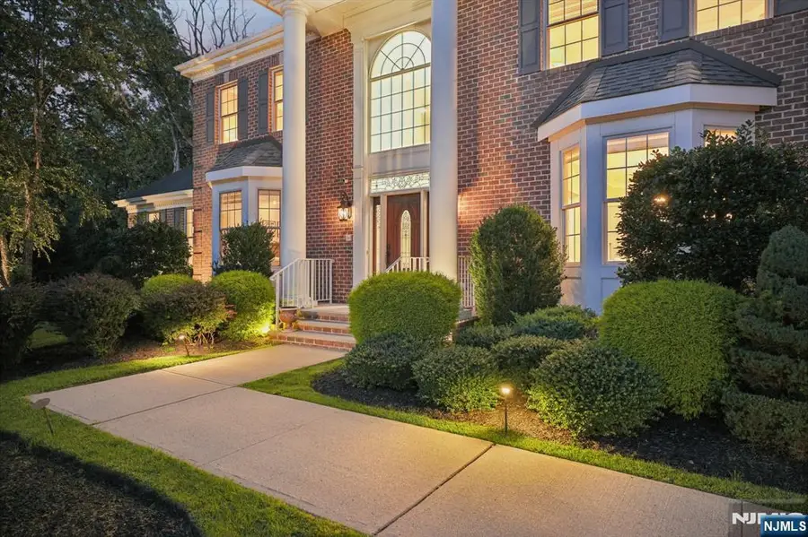 26 Arbor Road, North Caldwell, NJ 07006 - #2