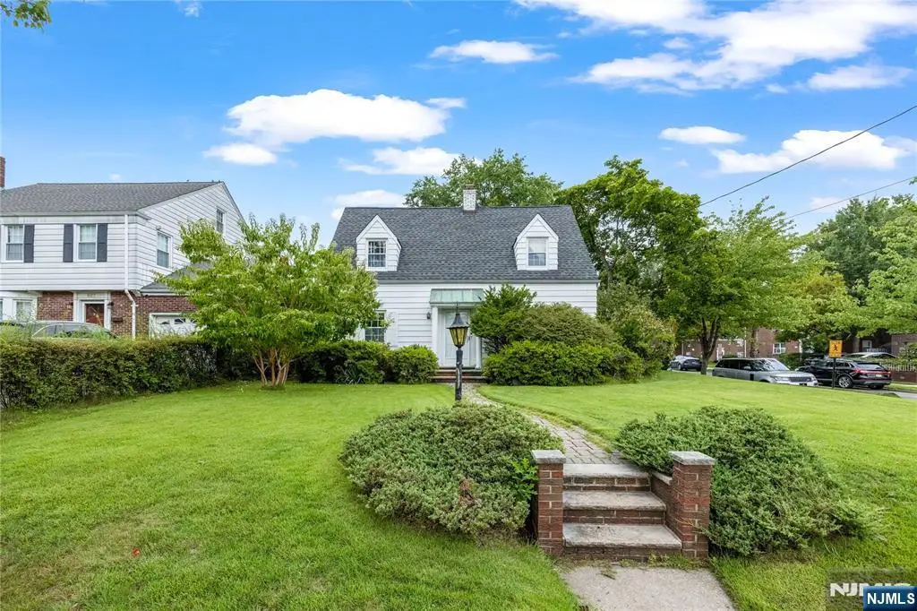 633 Prospect Avenue, Ridgefield, NJ 07657 - #1