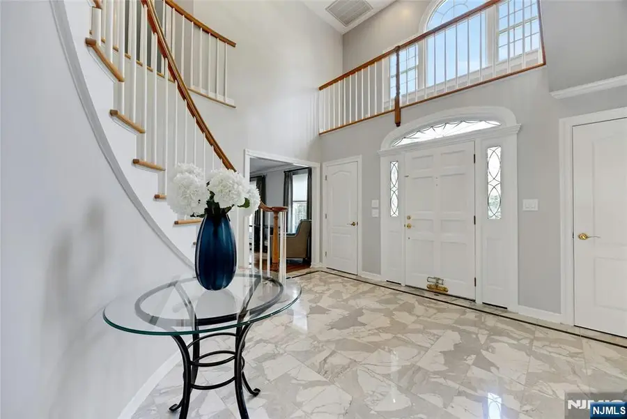 4 Swan Hollow Court, Ramsey, NJ 07446 - #2