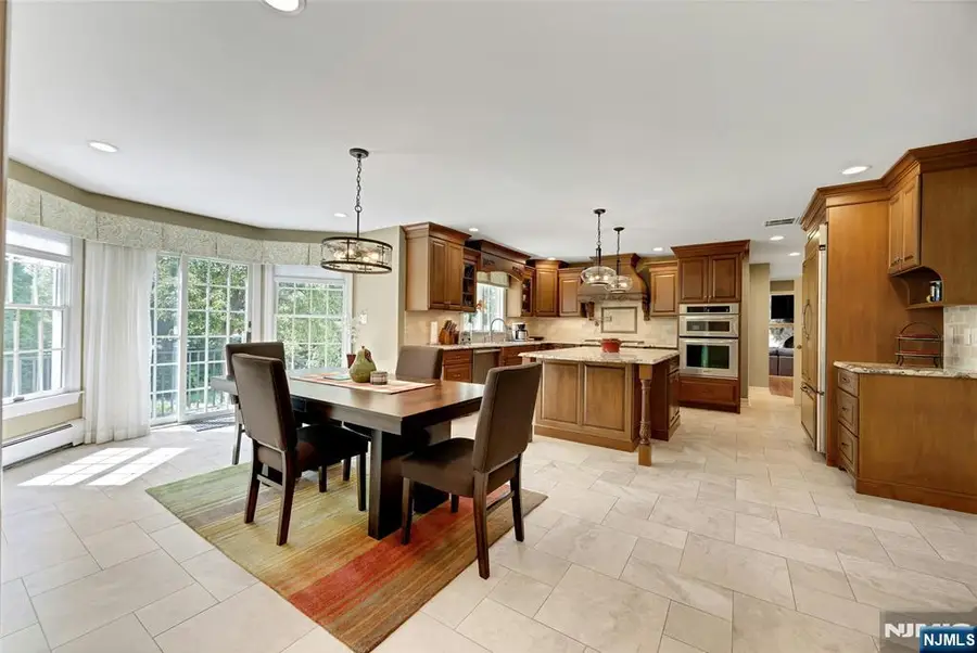 4 Swan Hollow Court, Ramsey, NJ 07446 - #3