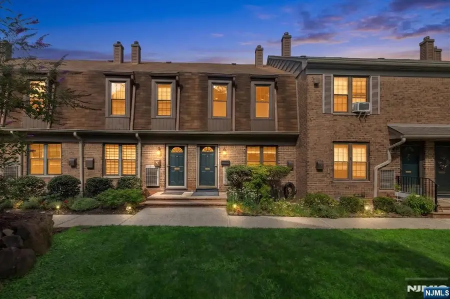 181 Long Hill 6, Little Falls, NJ 07424 - #2
