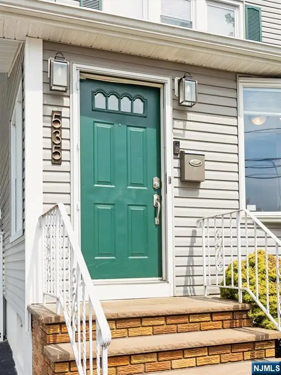 535 Freeman Street, Lyndhurst, NJ 07071 - #2