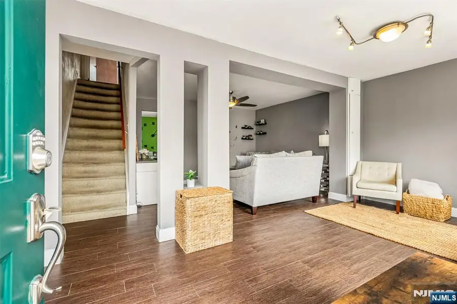 535 Freeman Street, Lyndhurst, NJ 07071 - #3