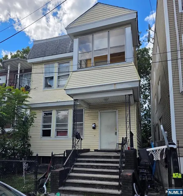 79 Brookdale Avenue, Newark, NJ 07106