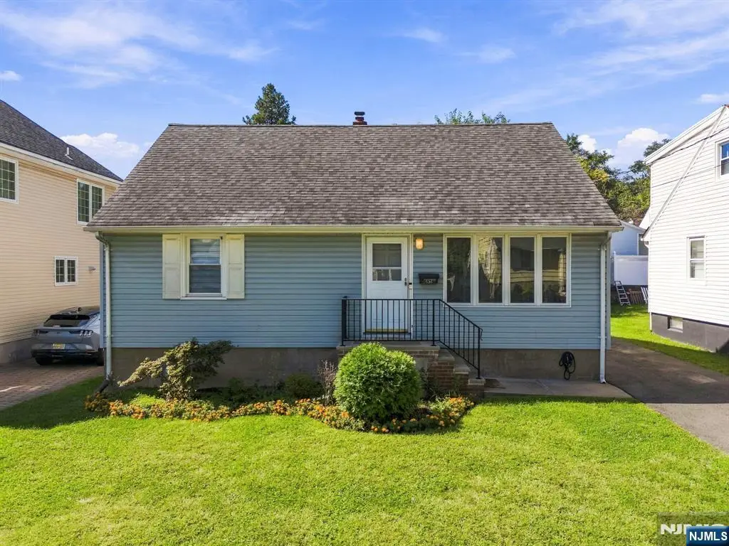 454 Lasalle Avenue, Hasbrouck Heights, NJ 07604 - #1