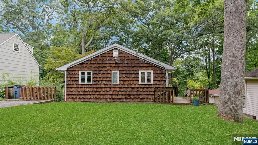 15 Hillside Road, Ringwood, NJ 07456 - #2