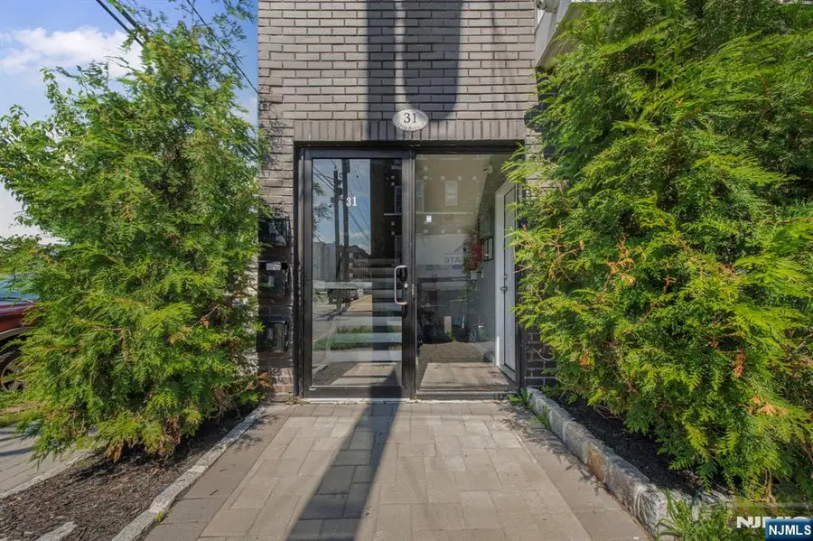 31 12th Avenue, Paterson, NJ 07501 - #2