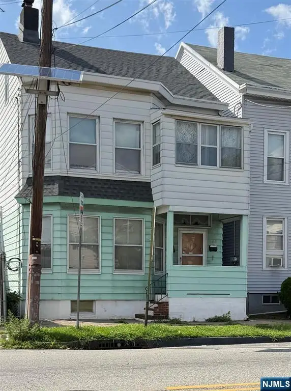 580 Madison Avenue, Paterson, NJ 07514
