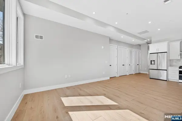 126 De Kalb Avenue 1A, Jersey City, NJ 07306