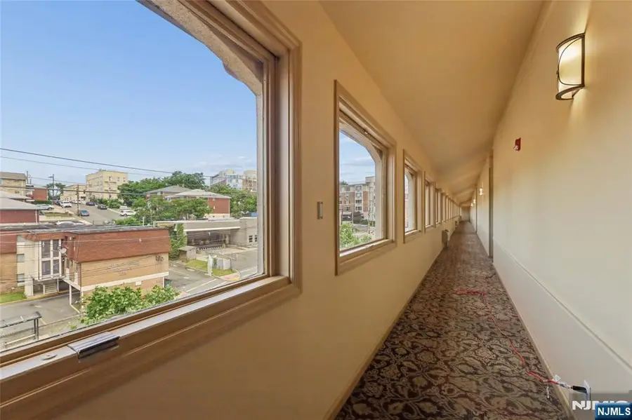 300 Gorge Road 57, Cliffside Park, NJ 07010 - #3
