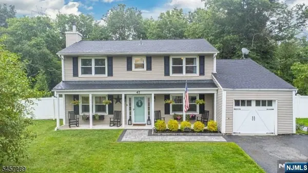 47 Biscay Drive, Mount Olive Township, NJ 07836