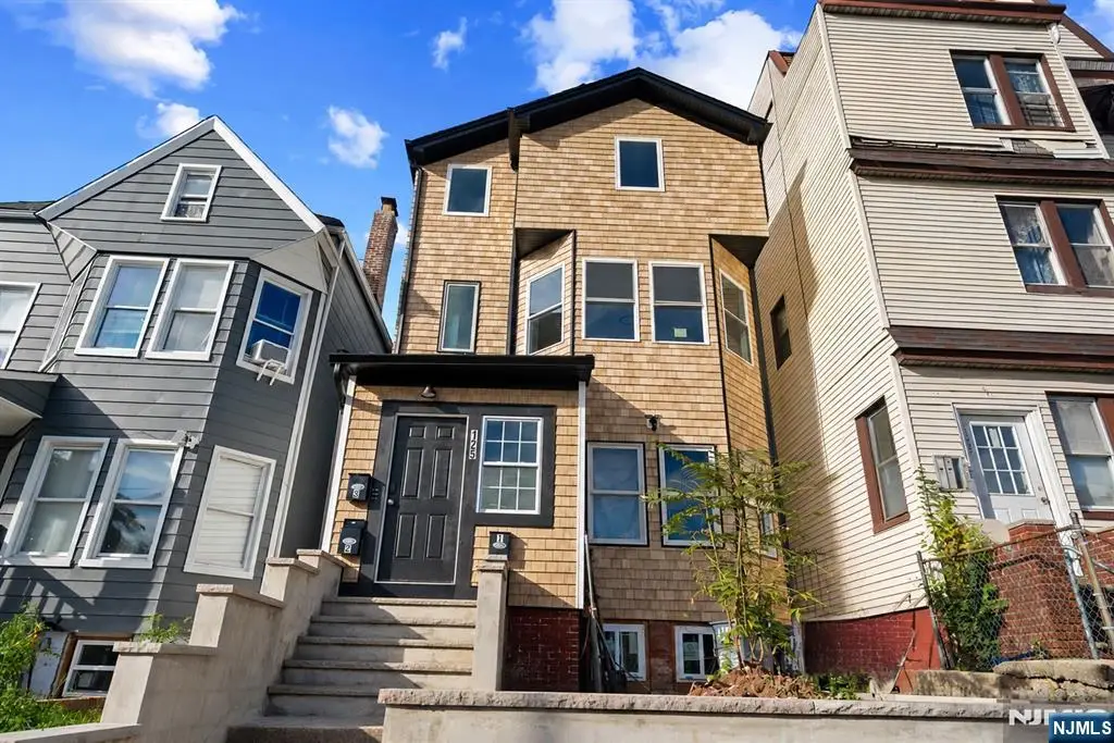 125 Park Avenue, Newark, NJ 07104 - #1