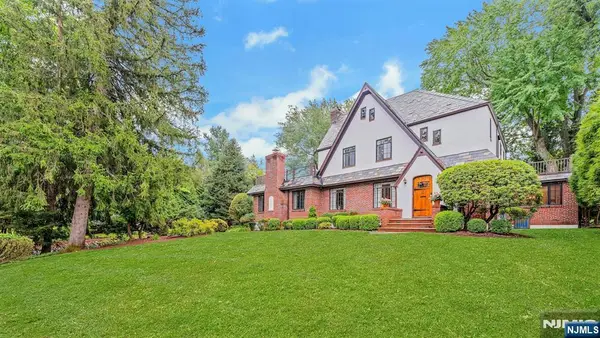 100 Norma Road, Harrington Park, NJ 07640