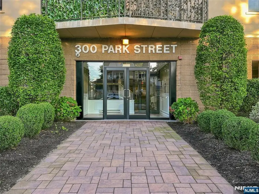 300 Park Street 1F, Hackensack, NJ 07601 - #2