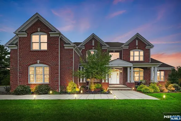 73 Woodmere Road, Upper Saddle River, NJ 07458
