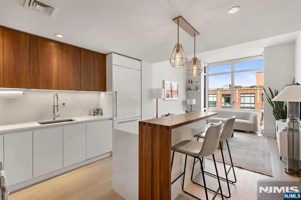1000 Maxwell Lane PH12G, Hoboken, NJ 07030 - #1